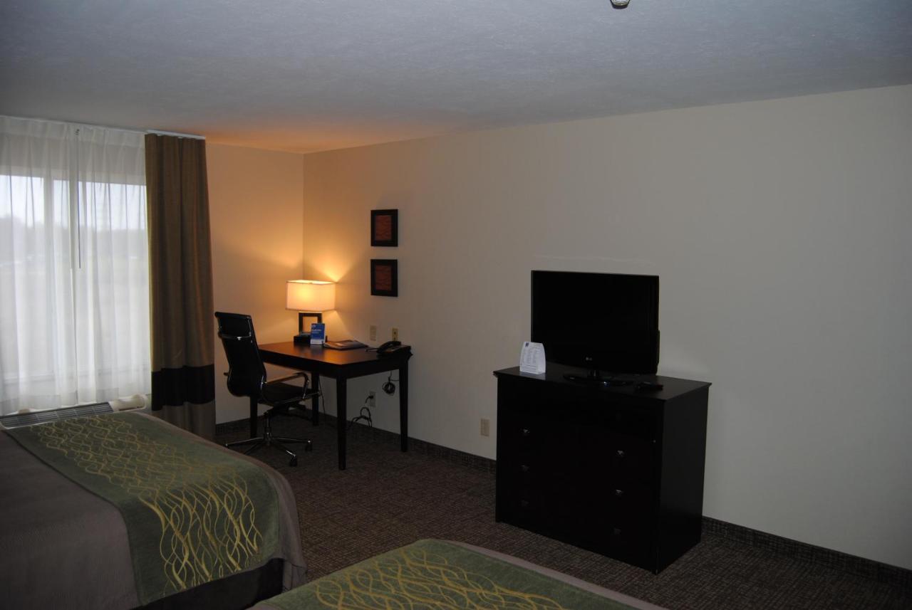 Comfort Inn & Suites Porter Near Indiana Dunes Exterior photo